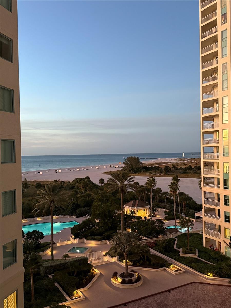 Image 30 of 34 For 1180 Gulf Boulevard 704