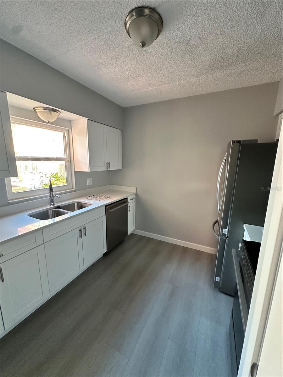 Image 6 of 19 For 1153 Rue Des Rois  1b