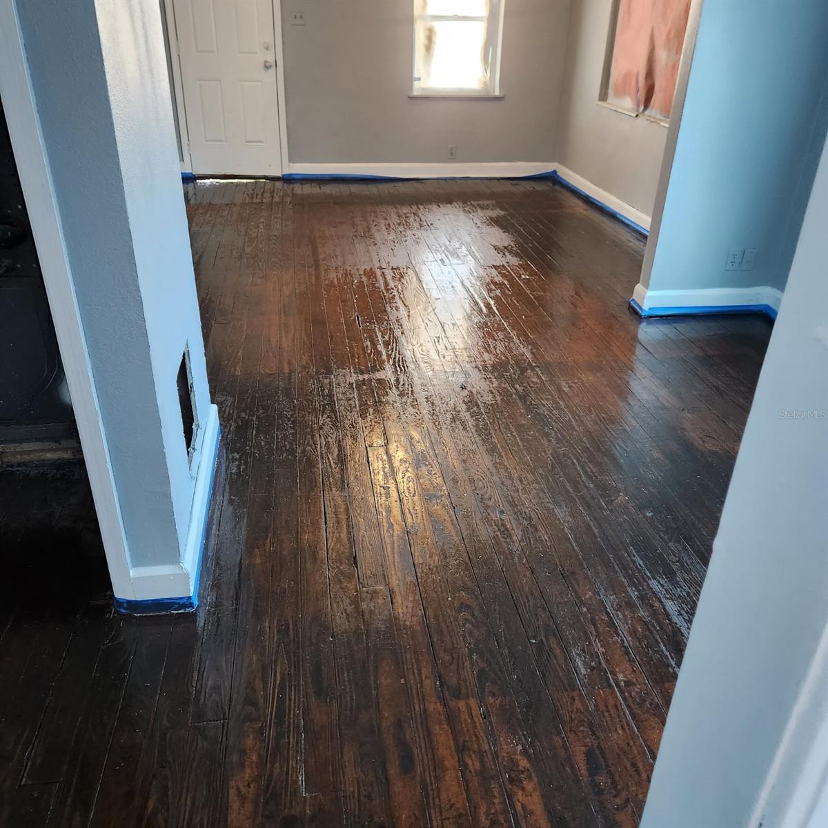 Image 4 of 13 For 735 18th Street S