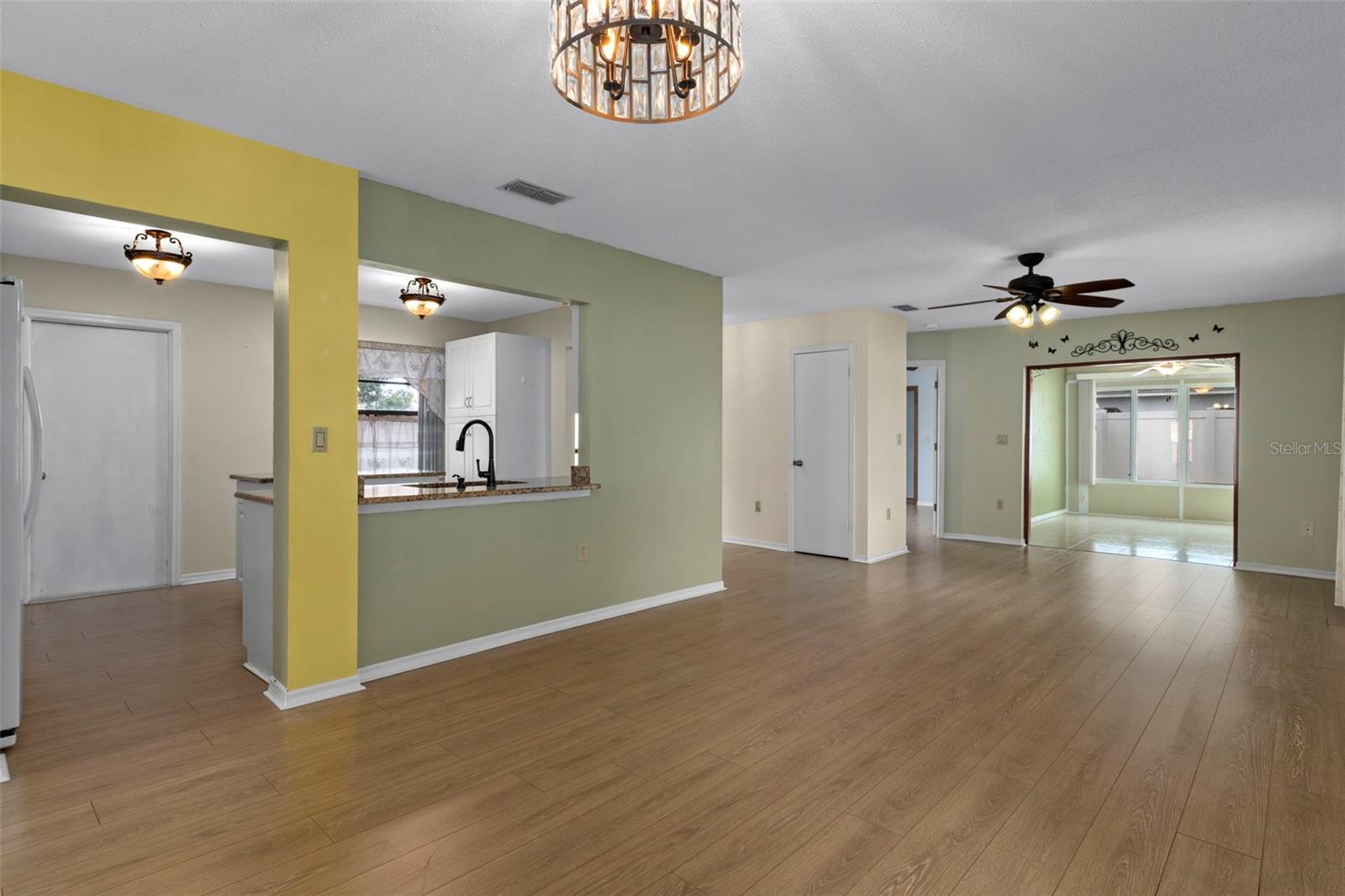 Image 10 of 39 For 5447 Abagail Drive