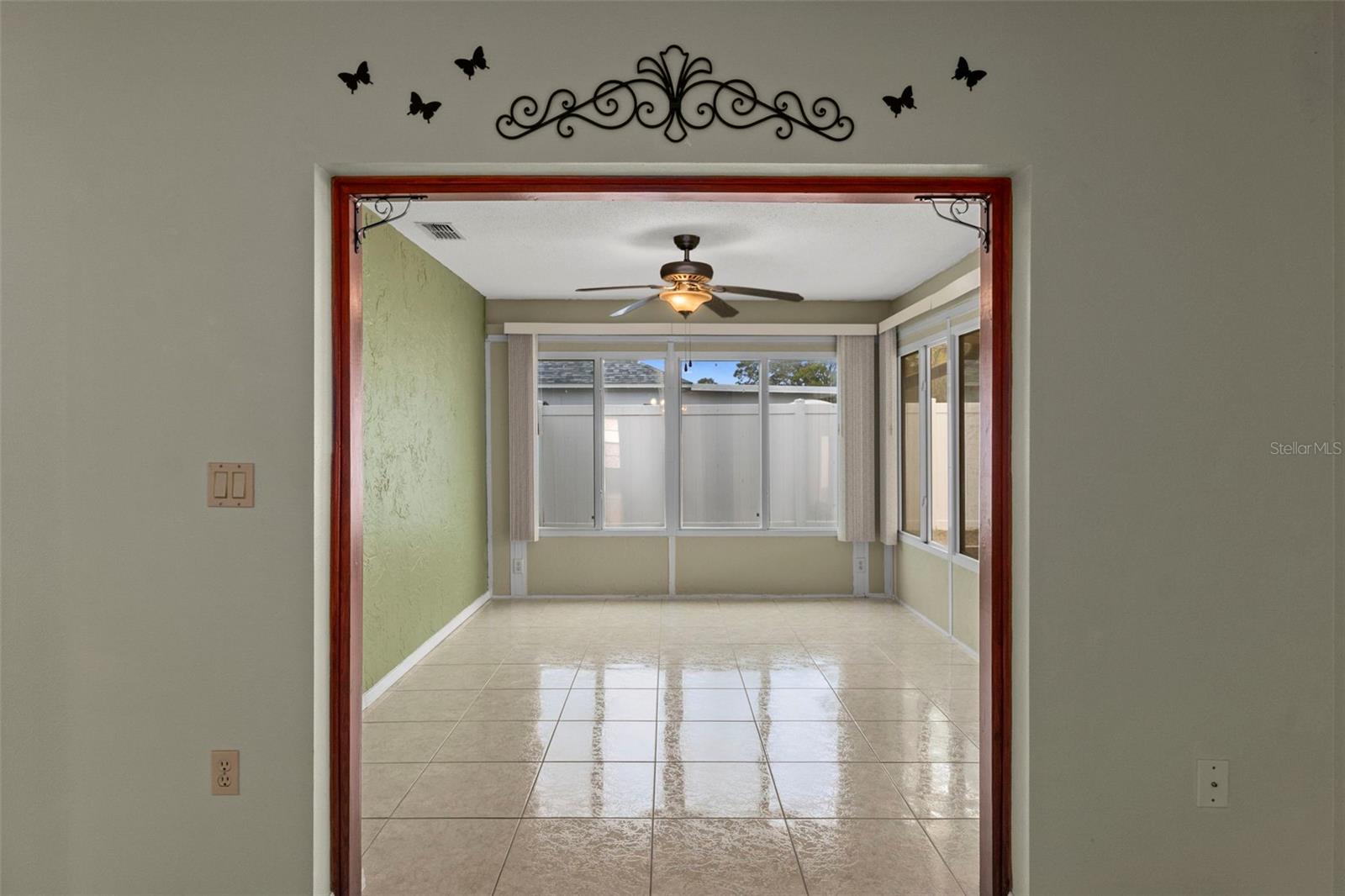 Image 18 of 39 For 5447 Abagail Drive