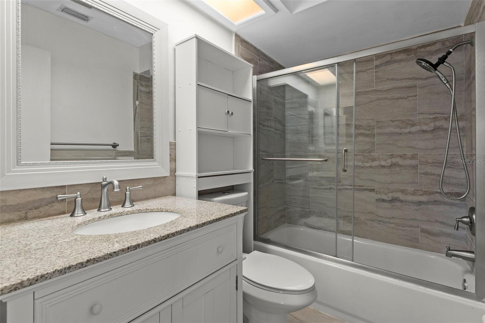 Image 22 of 39 For 5447 Abagail Drive