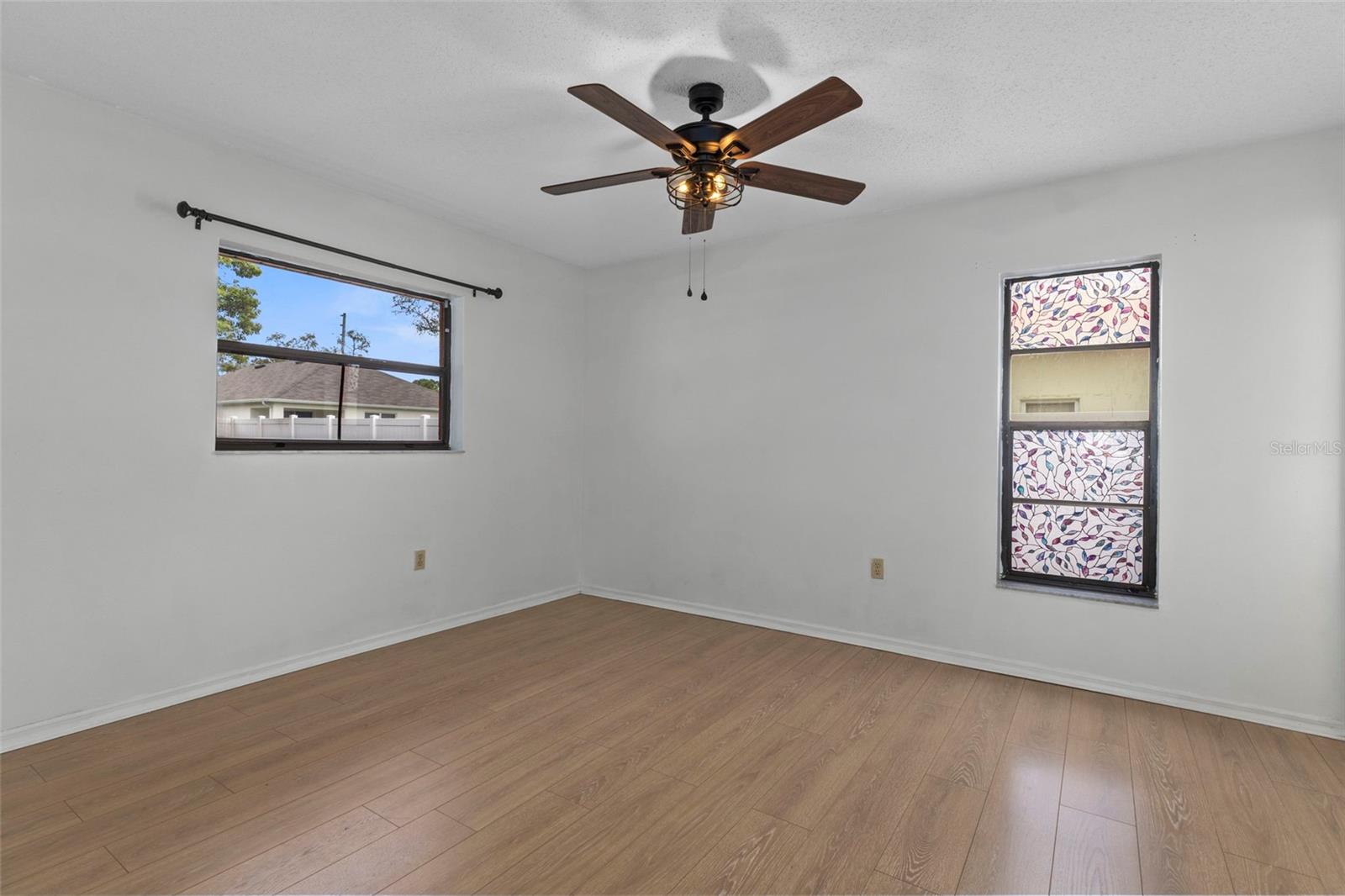 Image 26 of 39 For 5447 Abagail Drive