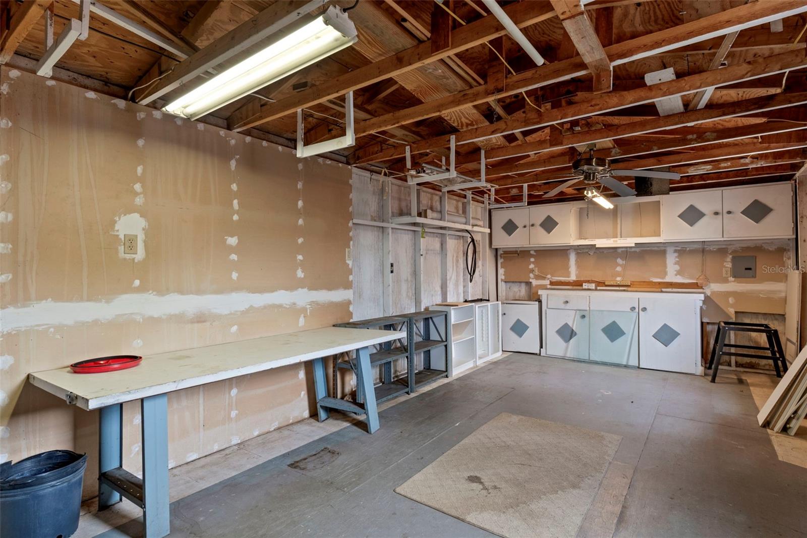 Image 33 of 39 For 5447 Abagail Drive