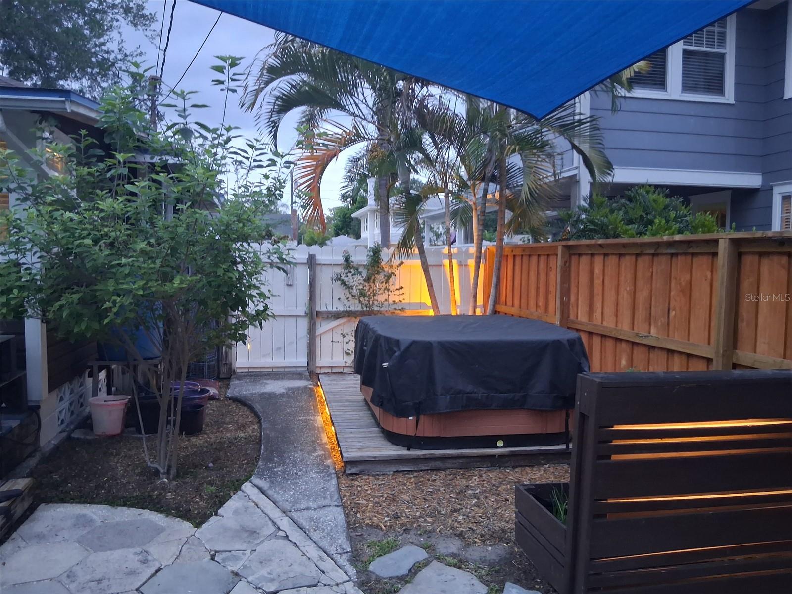 Image 2 of 29 For 226 21st Avenue N