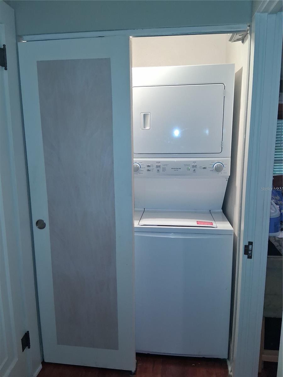 Image 5 of 29 For 226 21st Avenue N