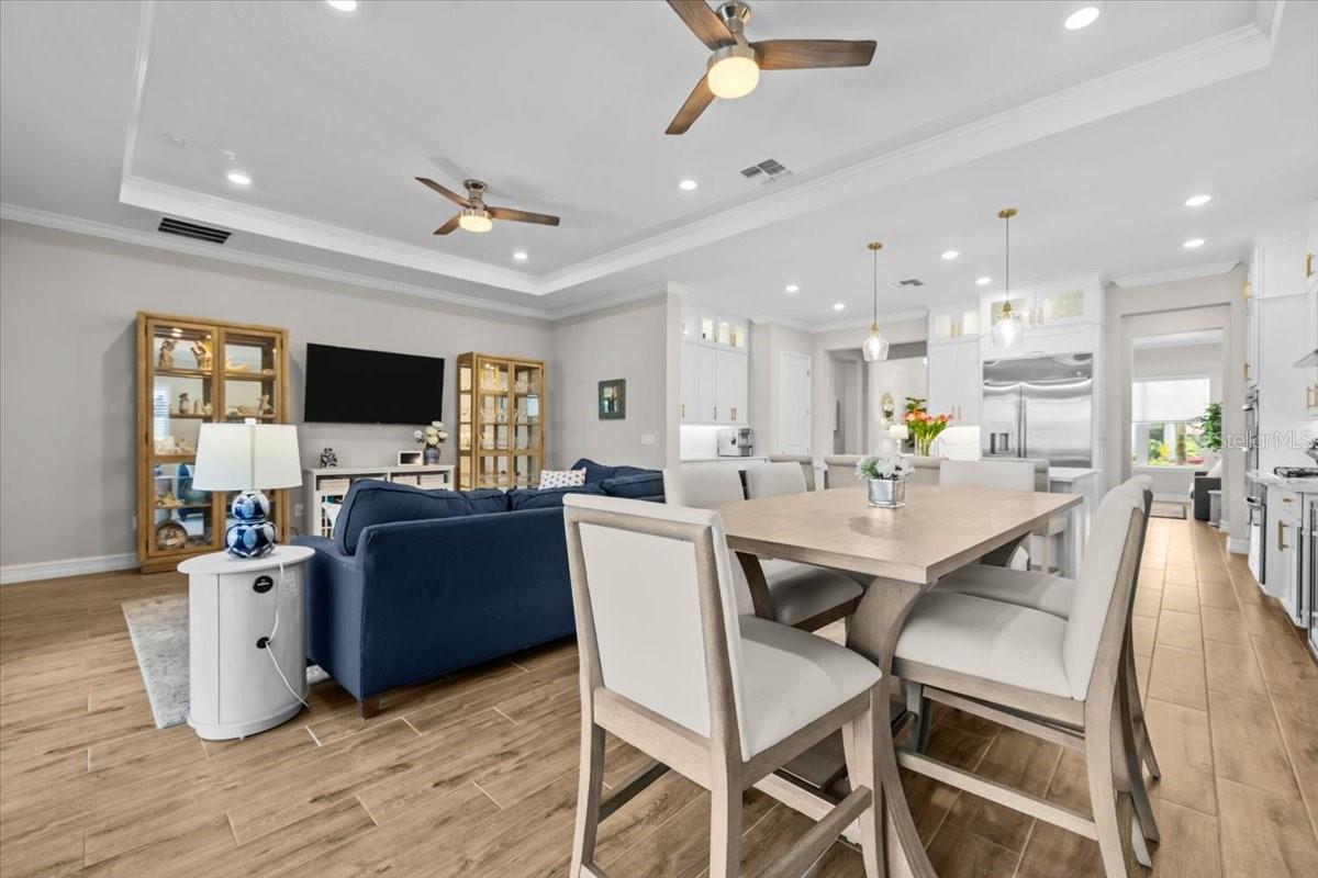 Image 12 of 47 For 2214 5th Street E