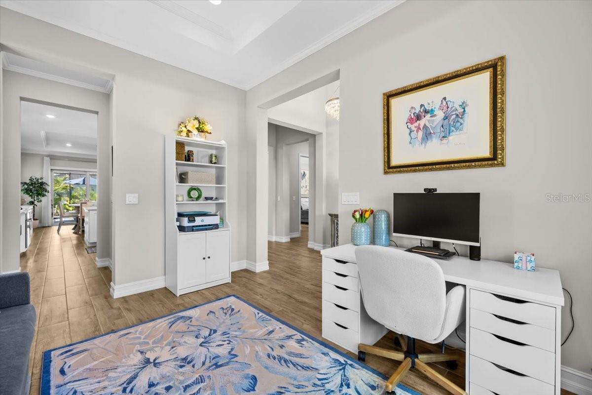 Image 14 of 47 For 2214 5th Street E