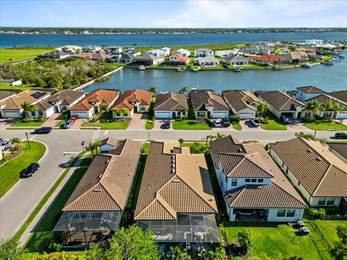 Image 39 of 47 For 2214 5th Street E