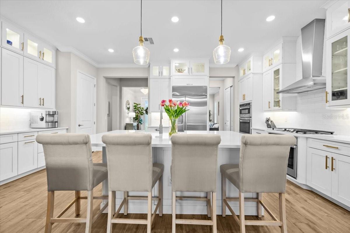 Image 5 of 47 For 2214 5th Street E