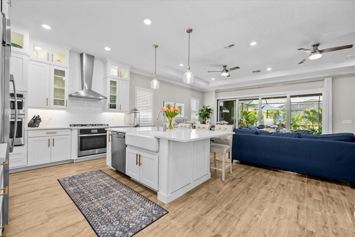 Image 9 of 47 For 2214 5th Street E