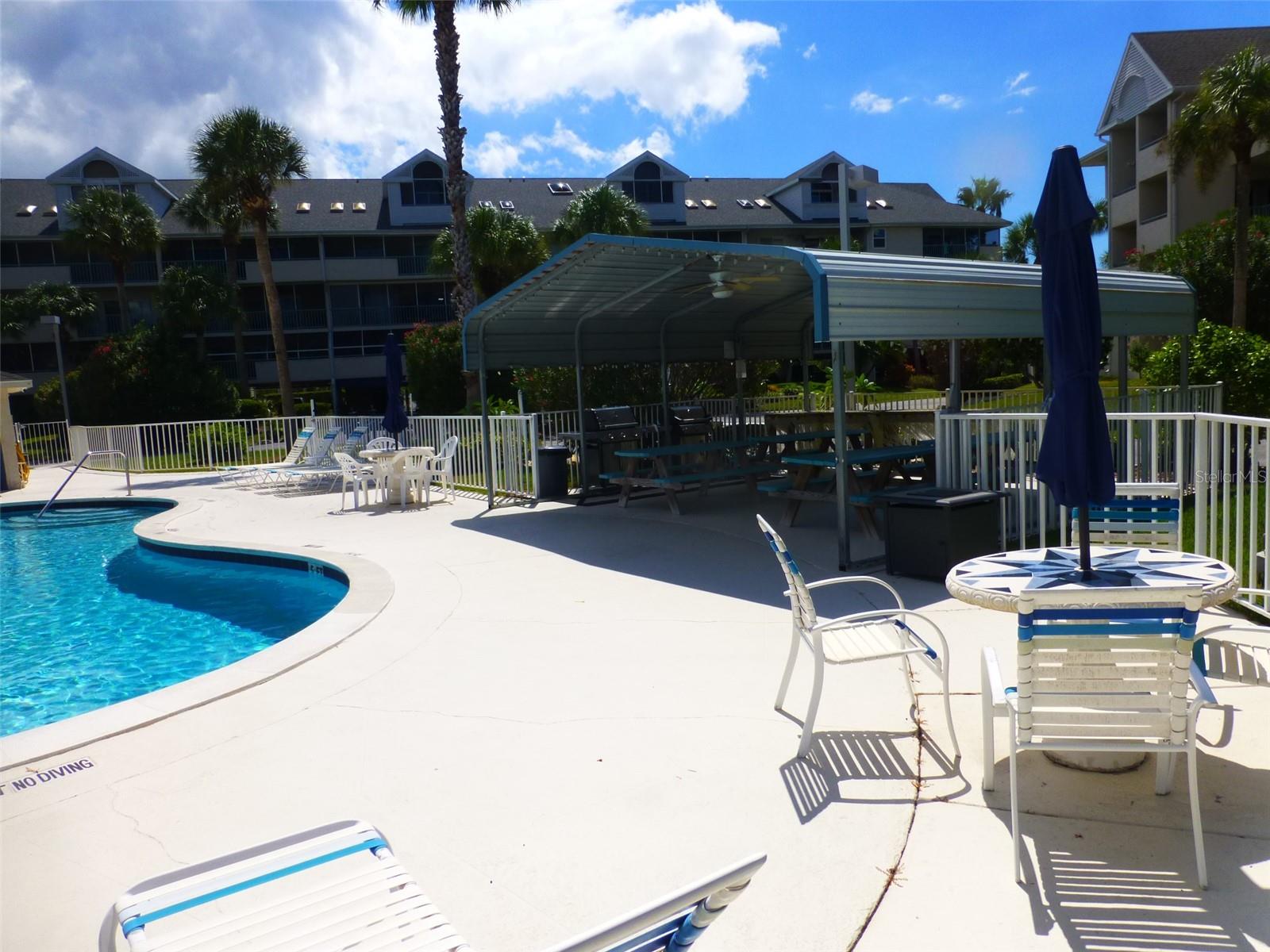 Image 34 of 42 For 5557 Sea Forest Drive 215