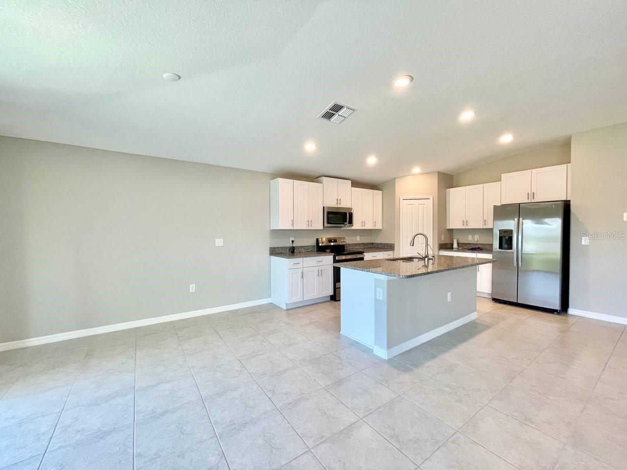 Image 20 of 36 For 12964 Wildflower Meadow Drive