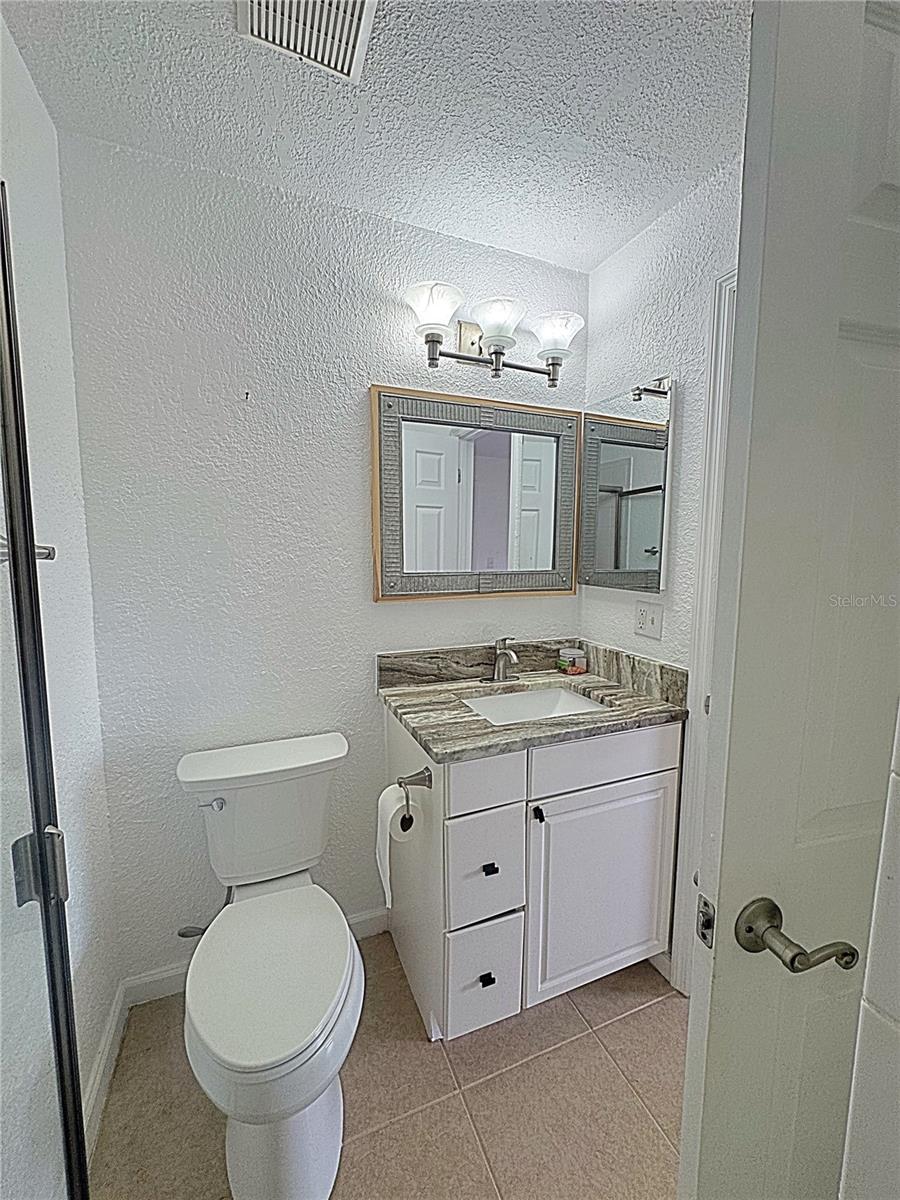 Image 17 of 35 For 12261 Sailwinds Drive 203