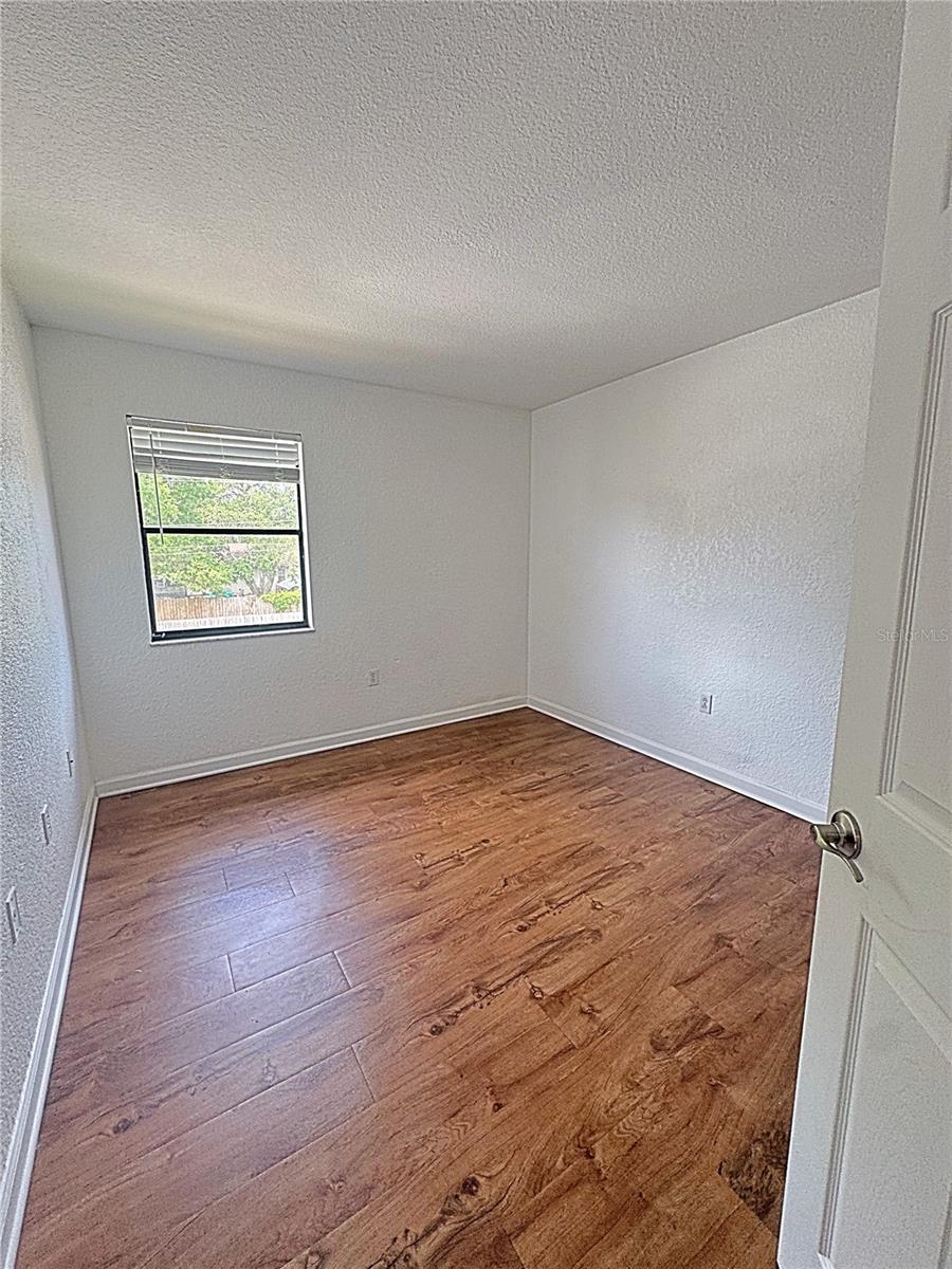 Image 25 of 35 For 12261 Sailwinds Drive 203