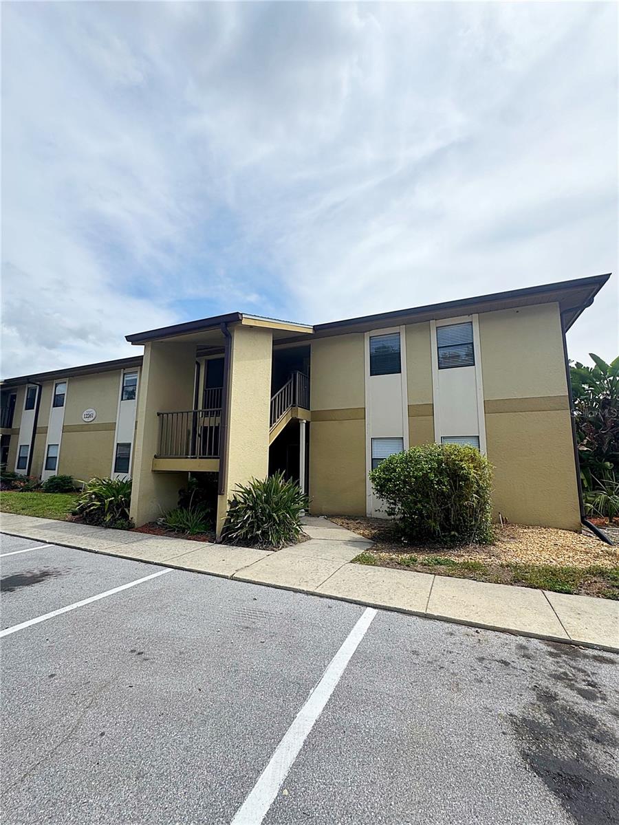 Image 34 of 35 For 12261 Sailwinds Drive 203