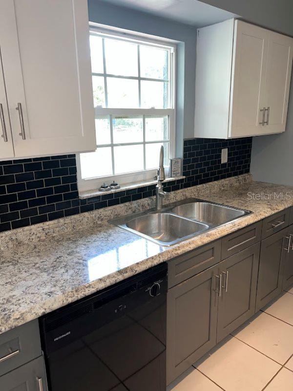 Image 8 of 15 For 22329 Niagara Avenue