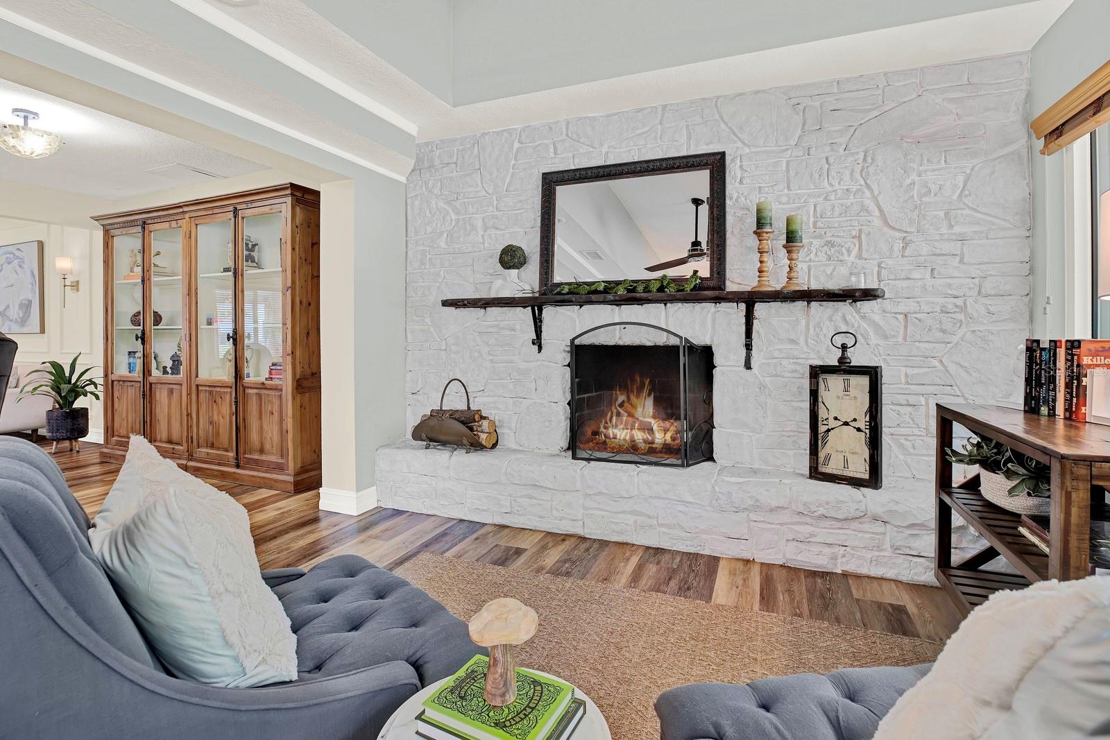 Image 16 of 45 For 2107 Kyra Drive