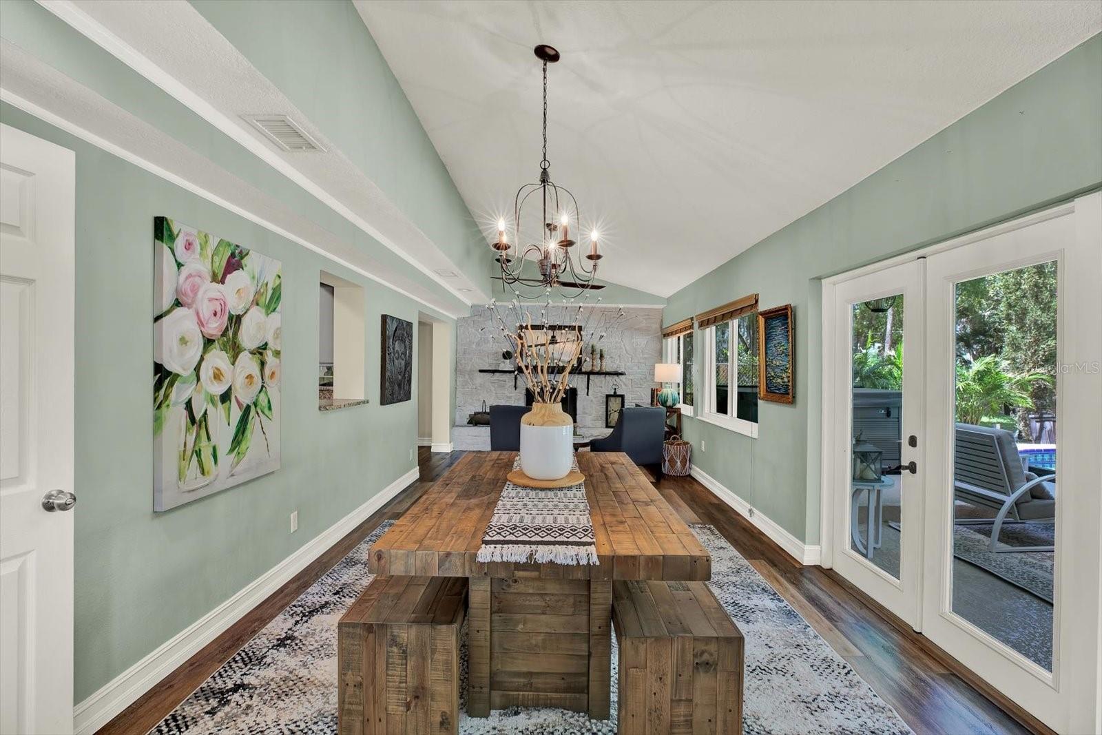 Image 17 of 45 For 2107 Kyra Drive