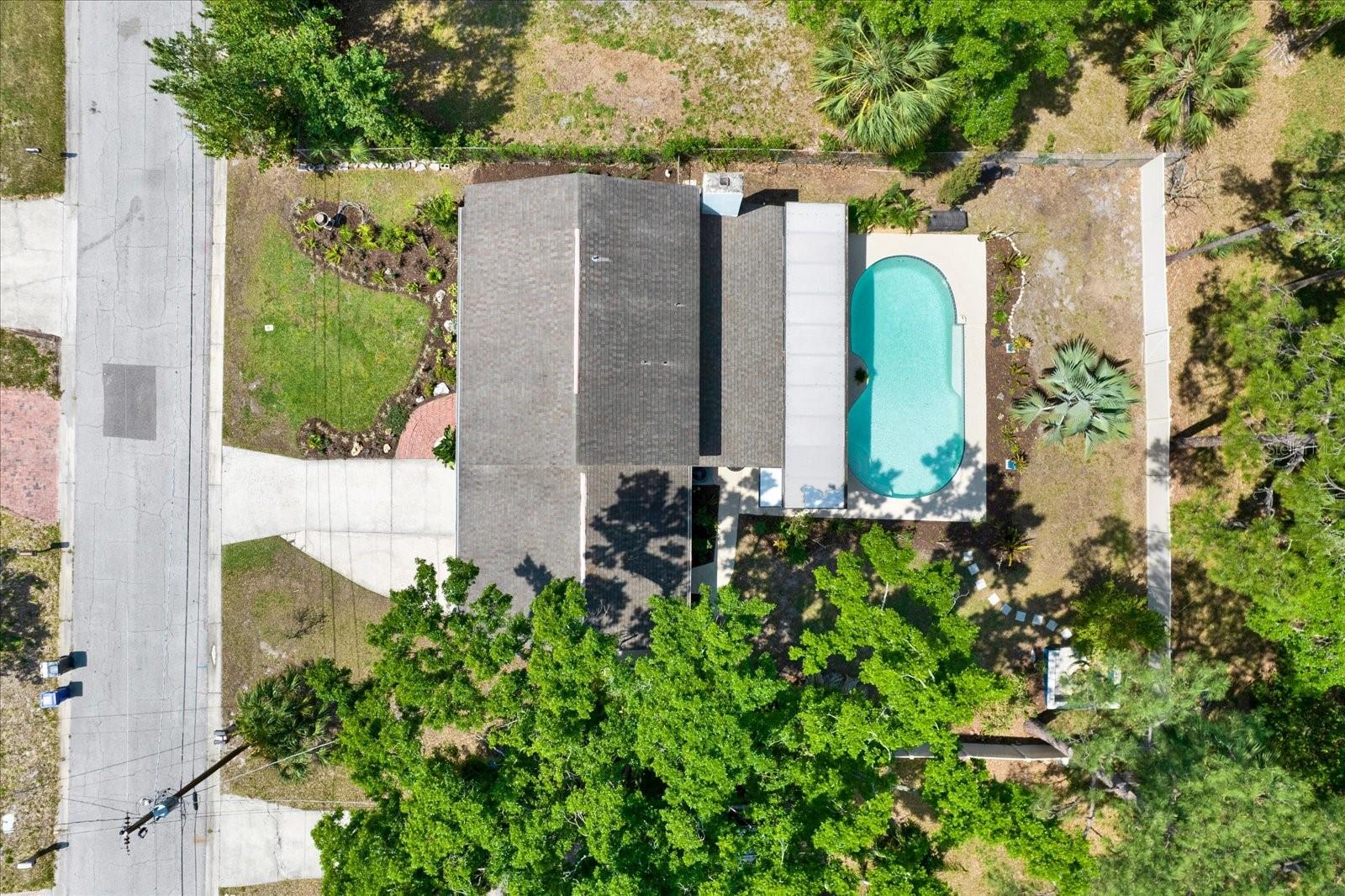 Image 42 of 45 For 2107 Kyra Drive