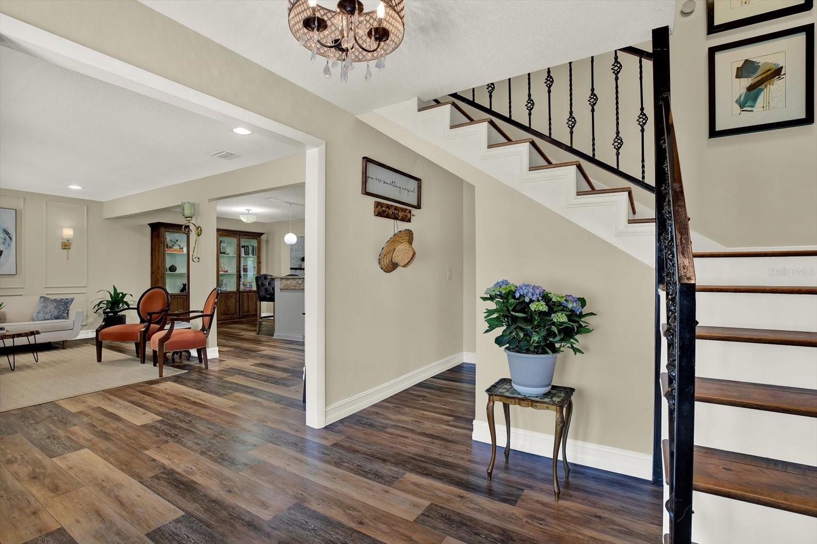 Image 5 of 45 For 2107 Kyra Drive