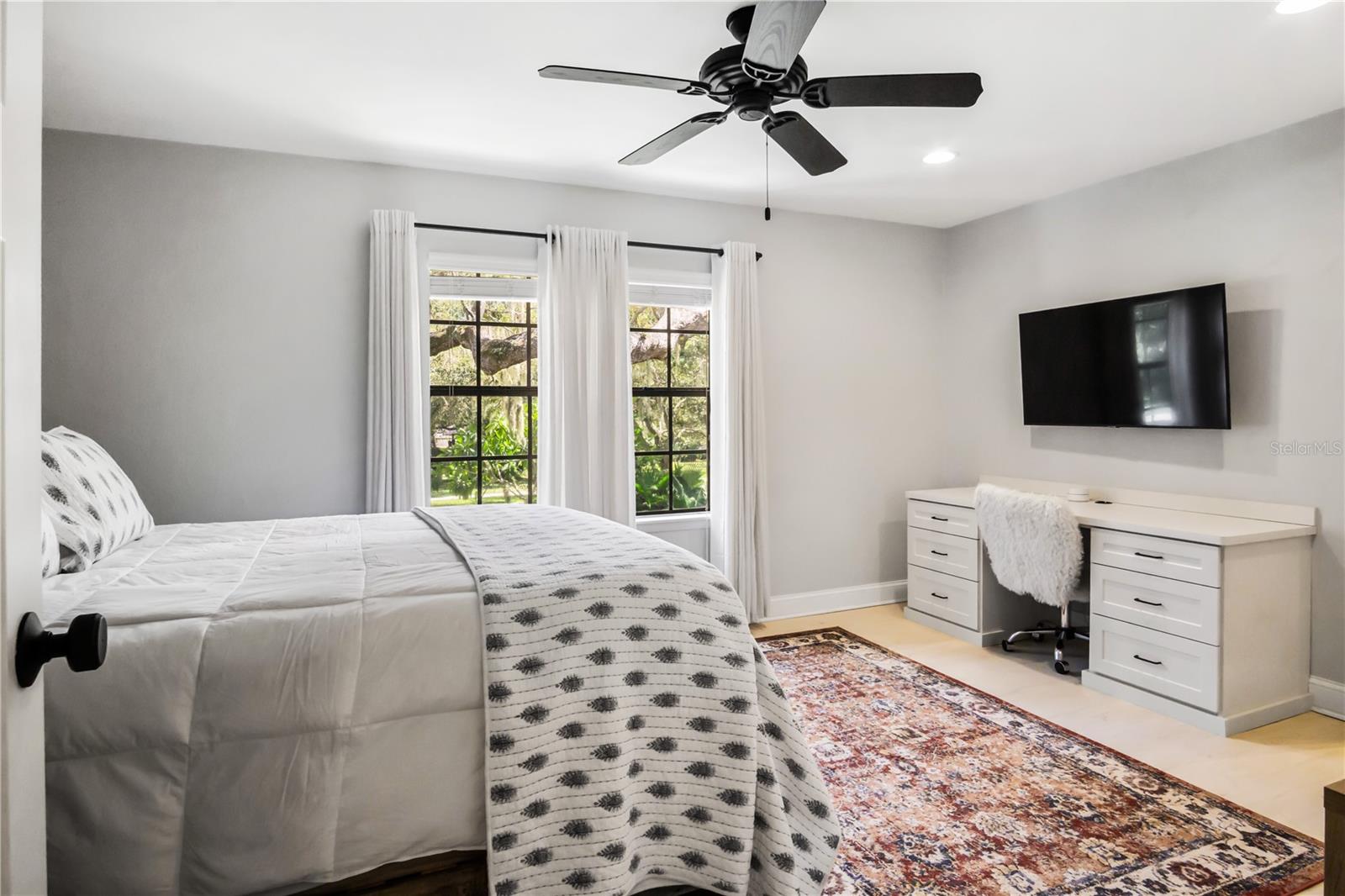 Image 13 of 22 For 1515 Bayshore Boulevard 33