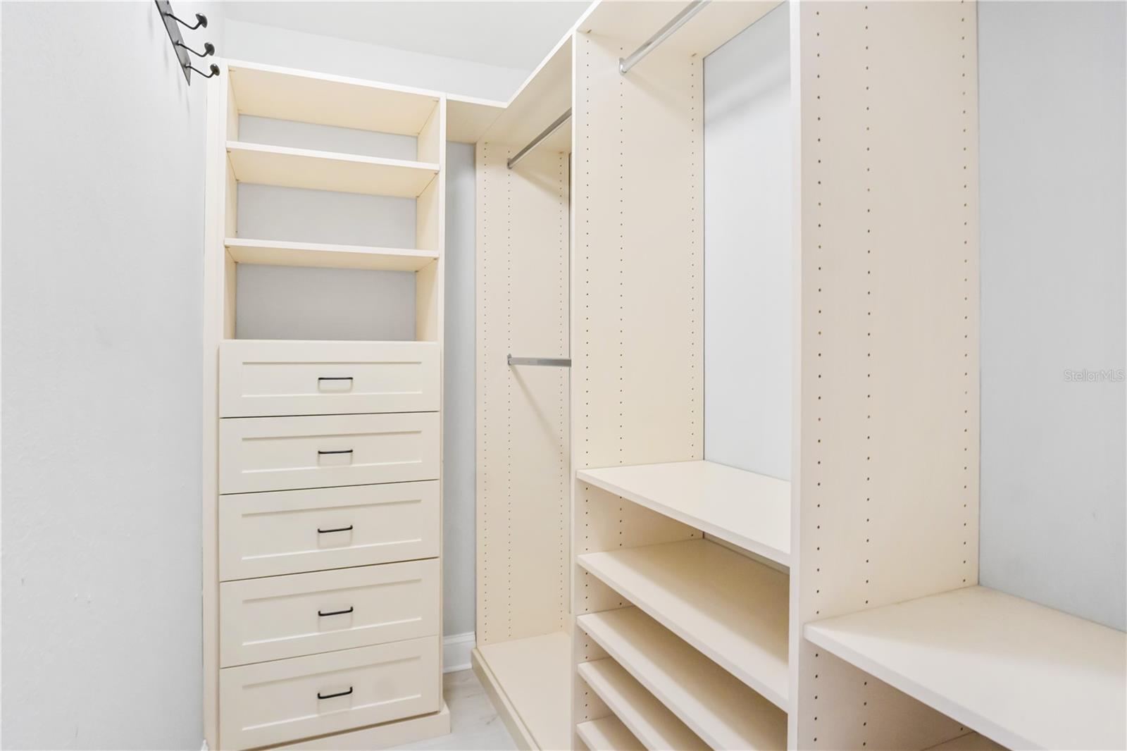 Image 14 of 22 For 1515 Bayshore Boulevard 33