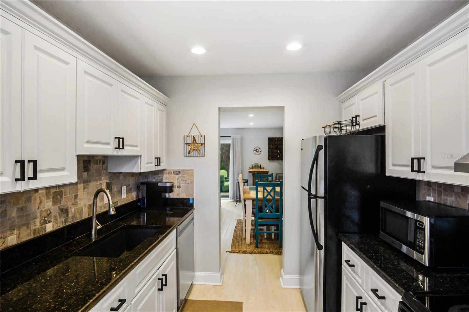 Image 5 of 22 For 1515 Bayshore Boulevard 33