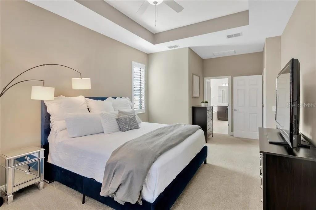 Image 13 of 25 For 1607 Feather Grass Loop