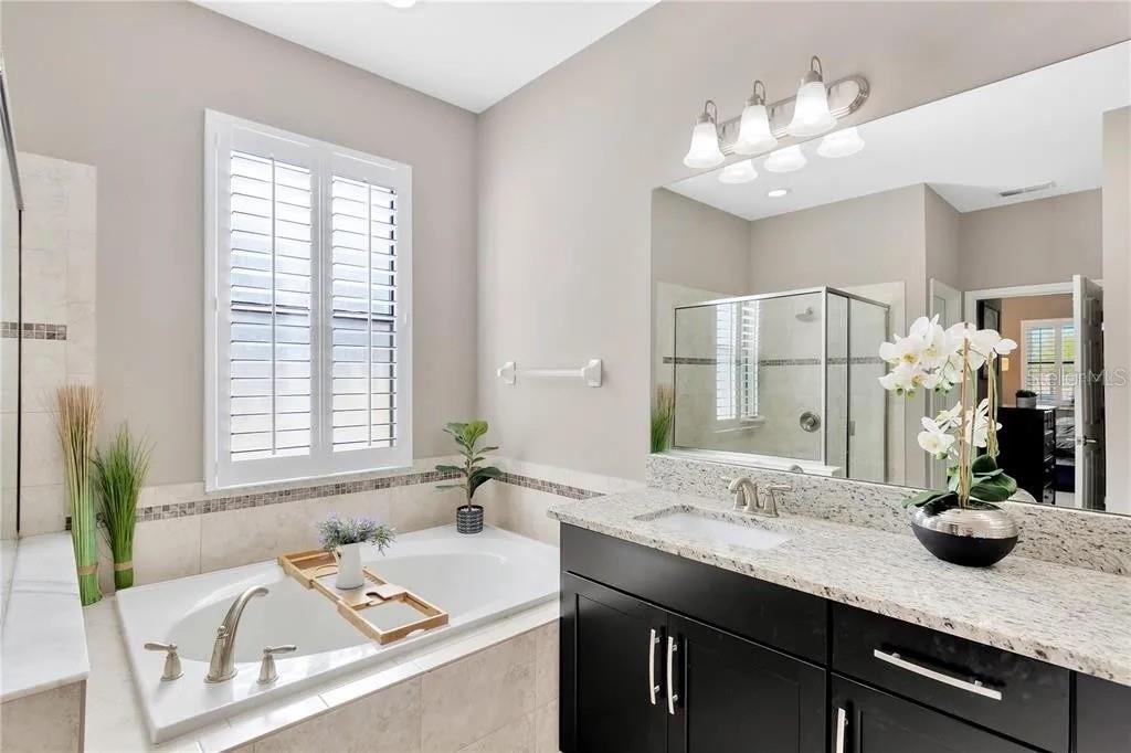 Image 15 of 25 For 1607 Feather Grass Loop