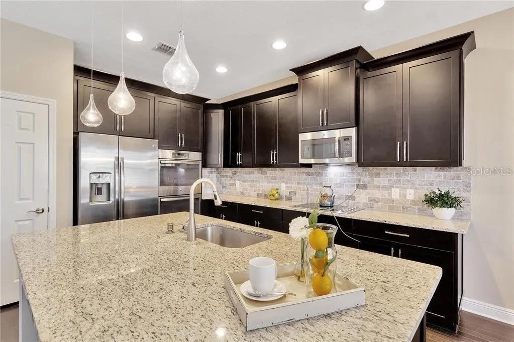 Image 7 of 25 For 1607 Feather Grass Loop