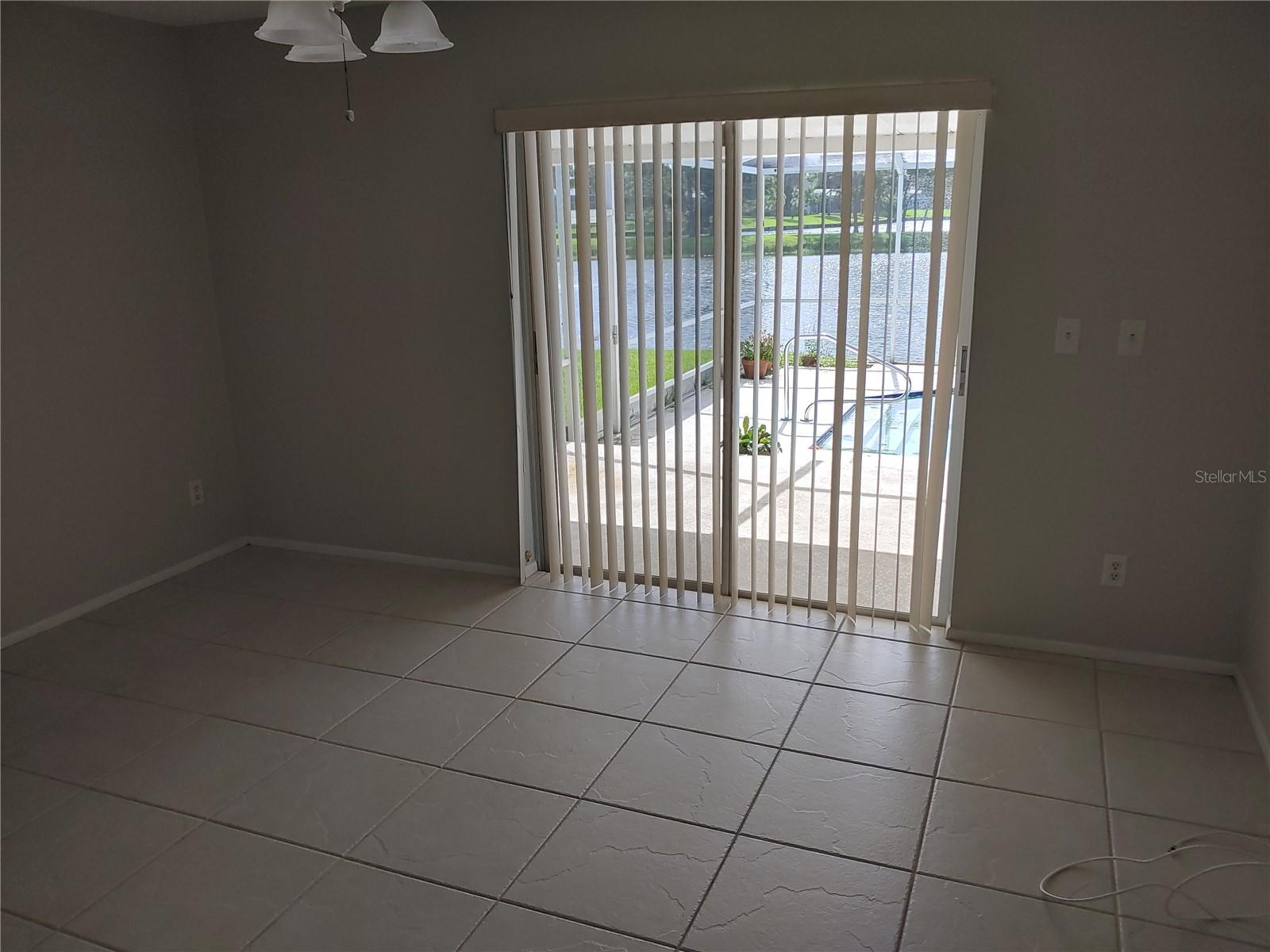 Image 10 of 18 For 525 Moreno Circle Ne