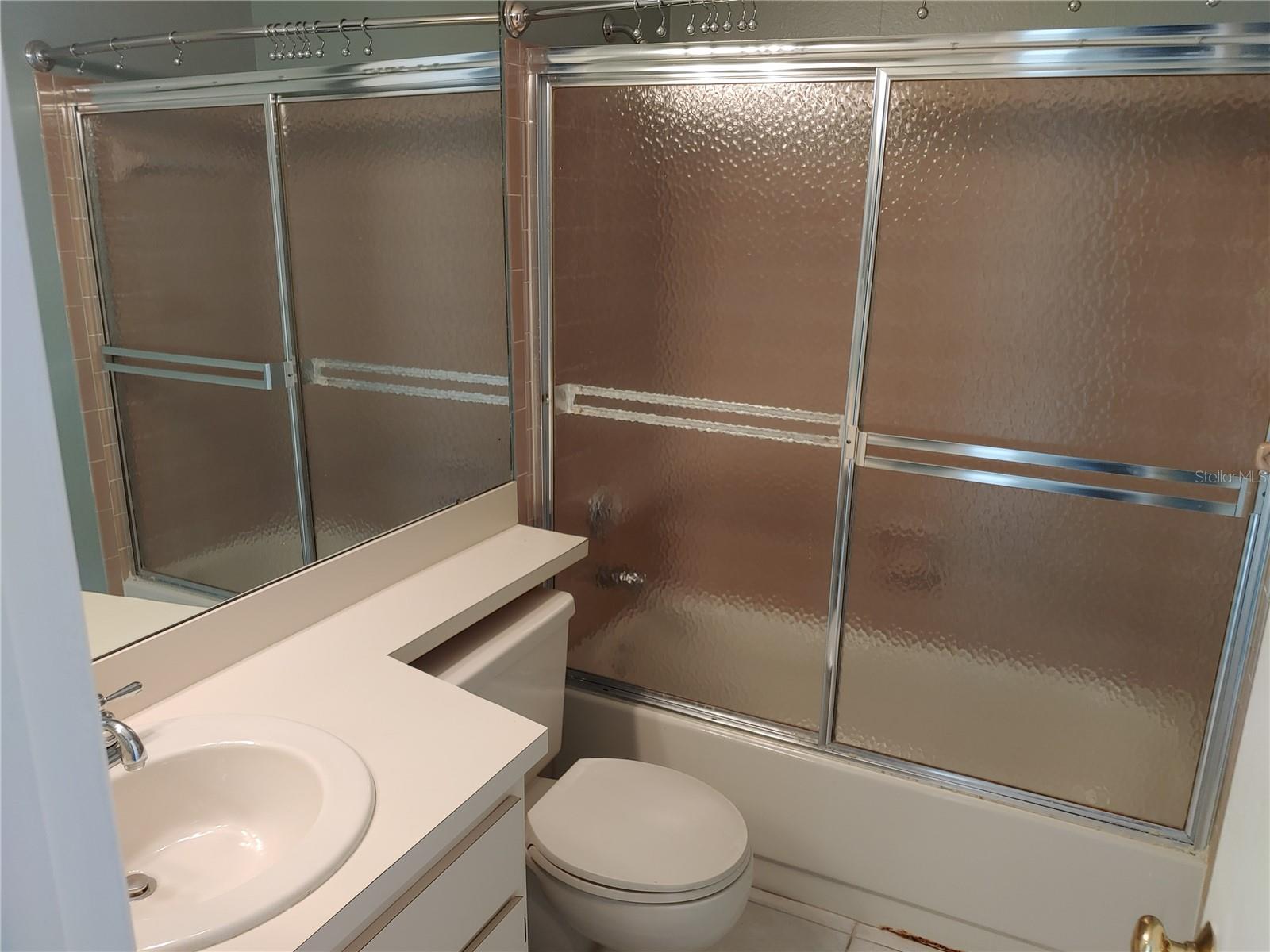 Image 15 of 18 For 525 Moreno Circle Ne