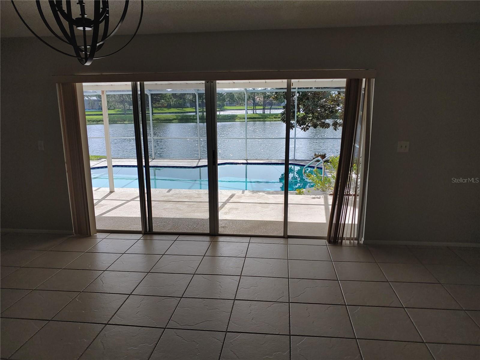 Image 4 of 18 For 525 Moreno Circle Ne