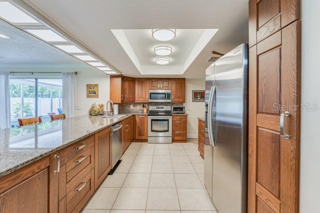 Image 16 of 43 For 13940 Joyce Drive