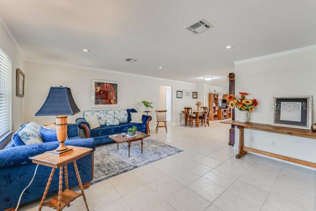 Image 6 of 43 For 13940 Joyce Drive