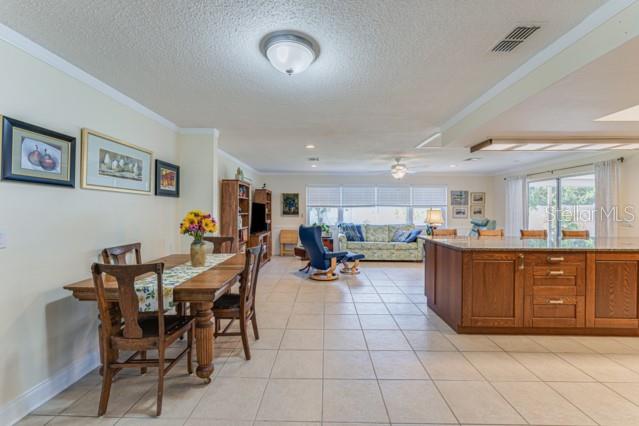 Image 9 of 43 For 13940 Joyce Drive