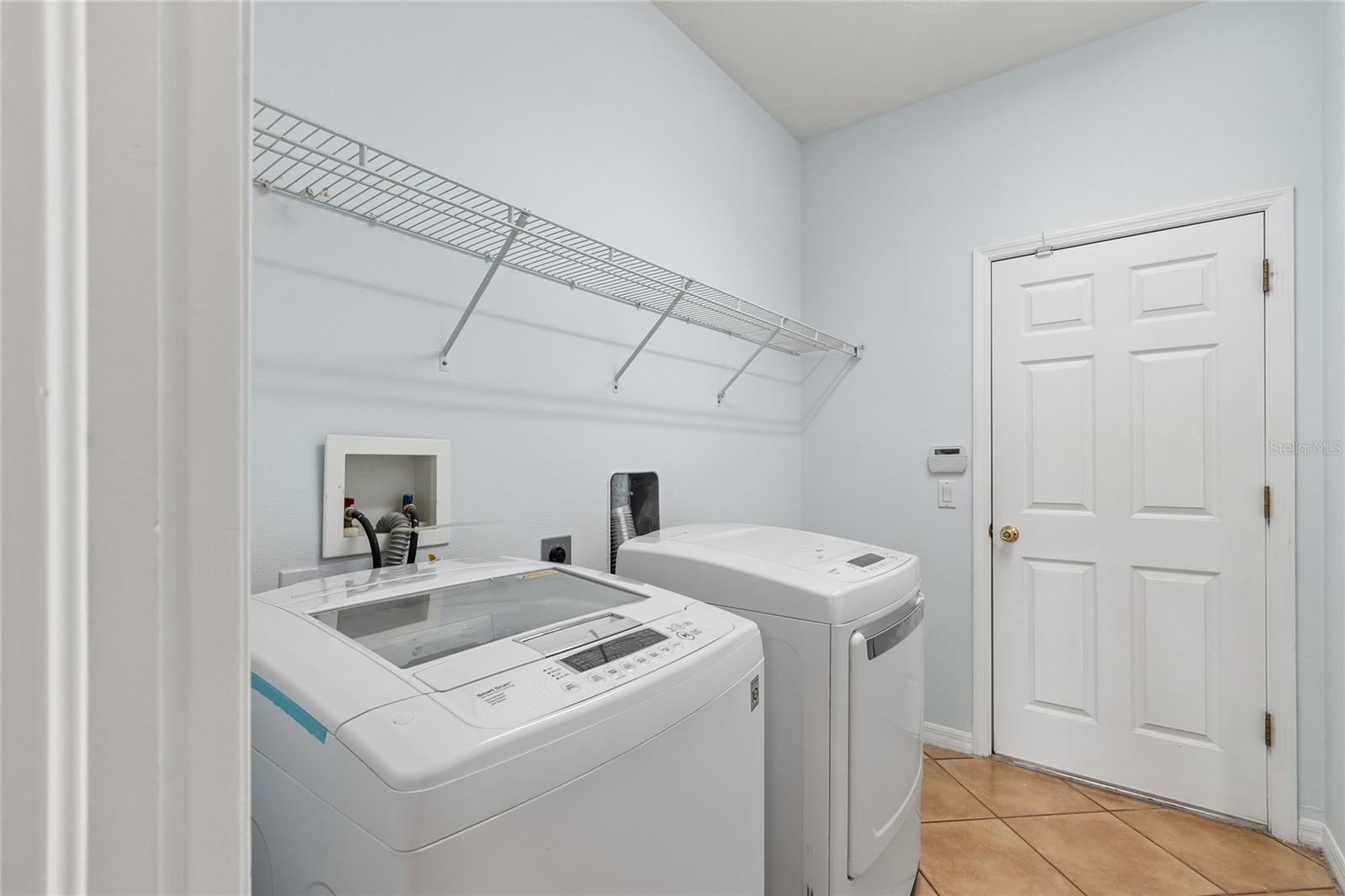 Image 22 of 25 For 8840 Cameron Crest Drive