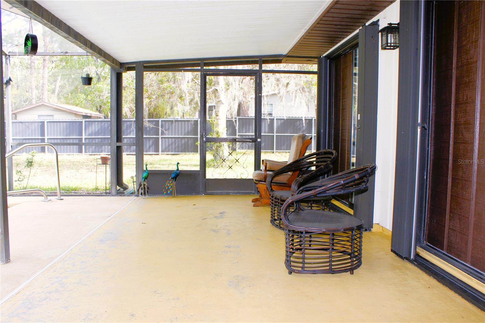 Image 32 of 46 For 3201 Bartlett Street