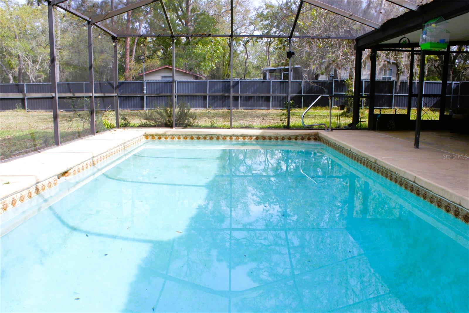 Image 36 of 46 For 3201 Bartlett Street