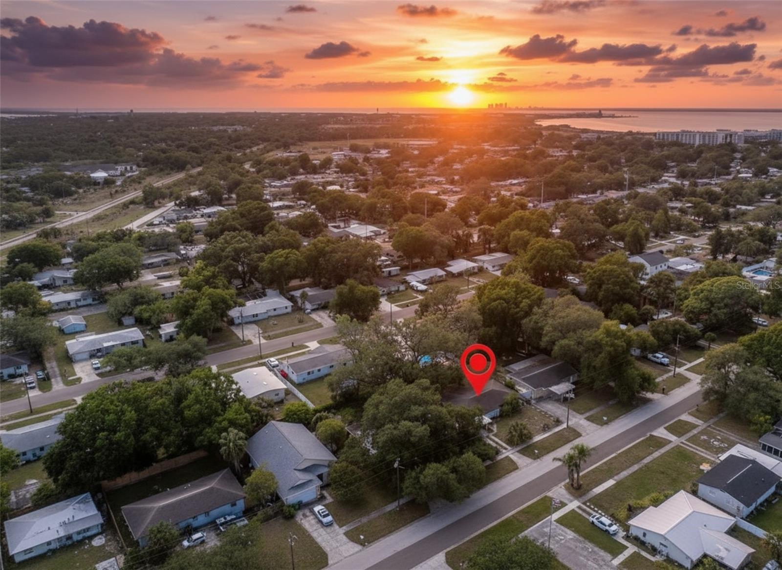 Image 3 of 47 For 4406 Wyoming Avenue