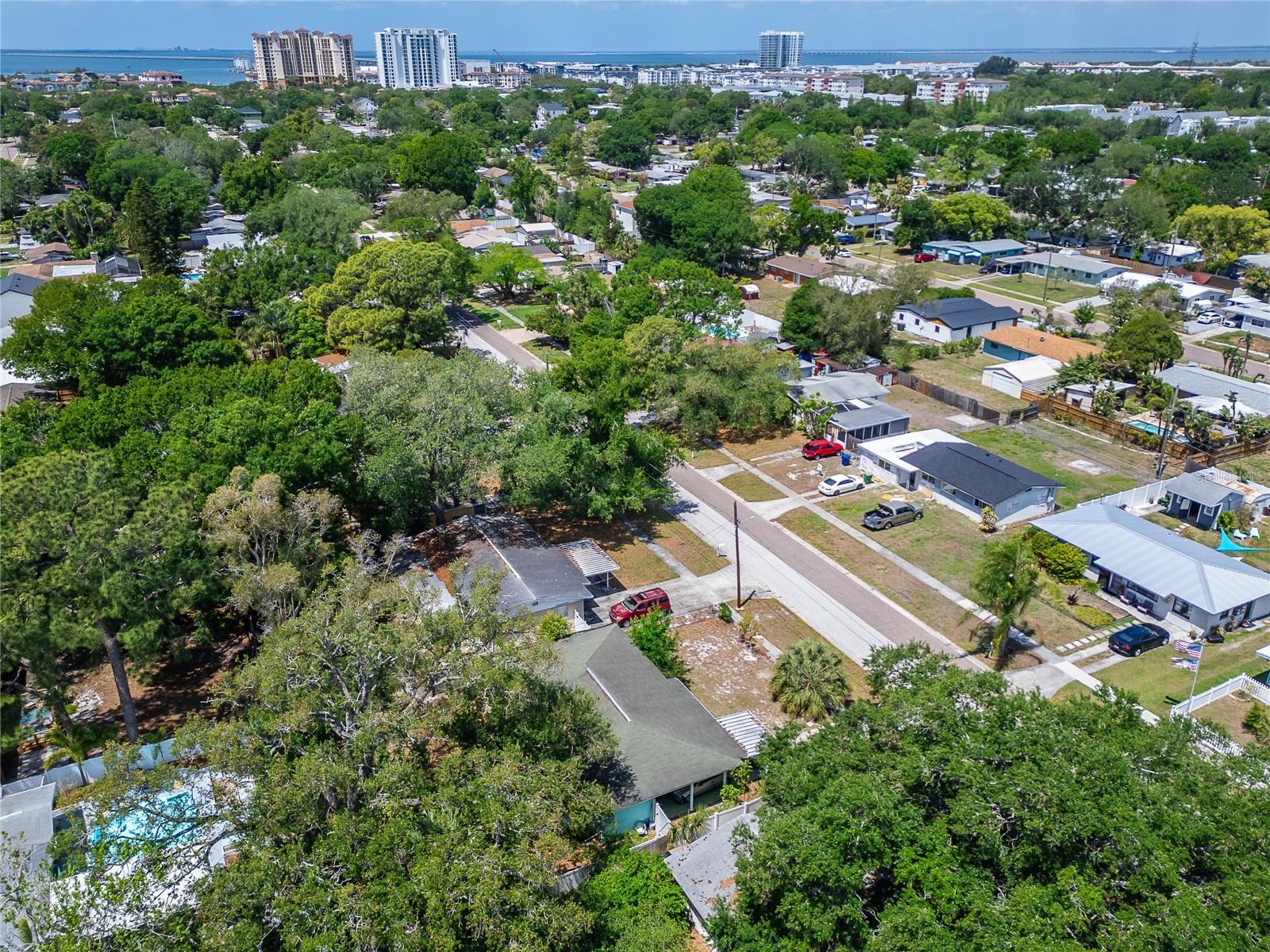 Image 33 of 47 For 4406 Wyoming Avenue