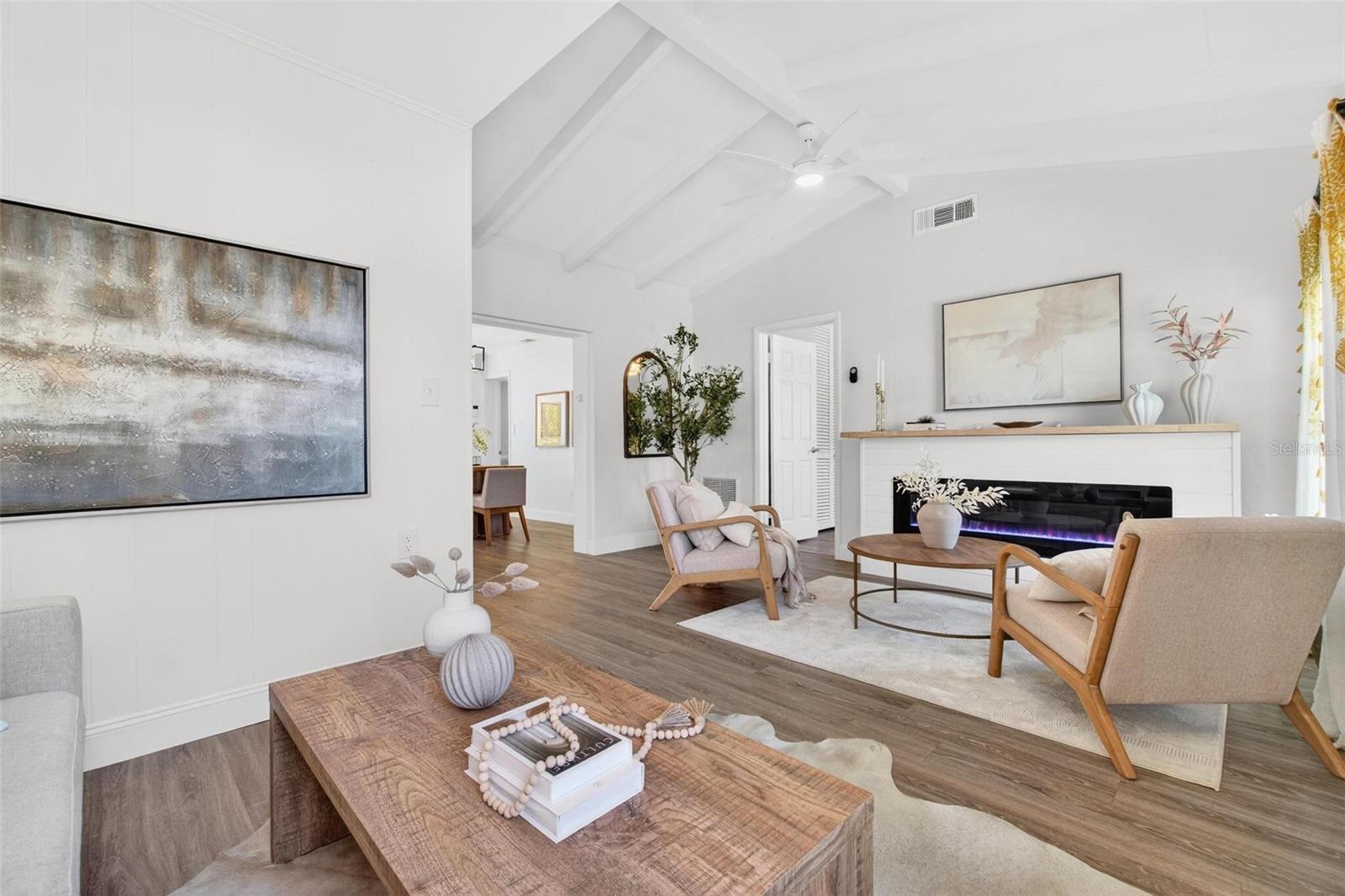 Image 11 of 30 For 760 71st Avenue N