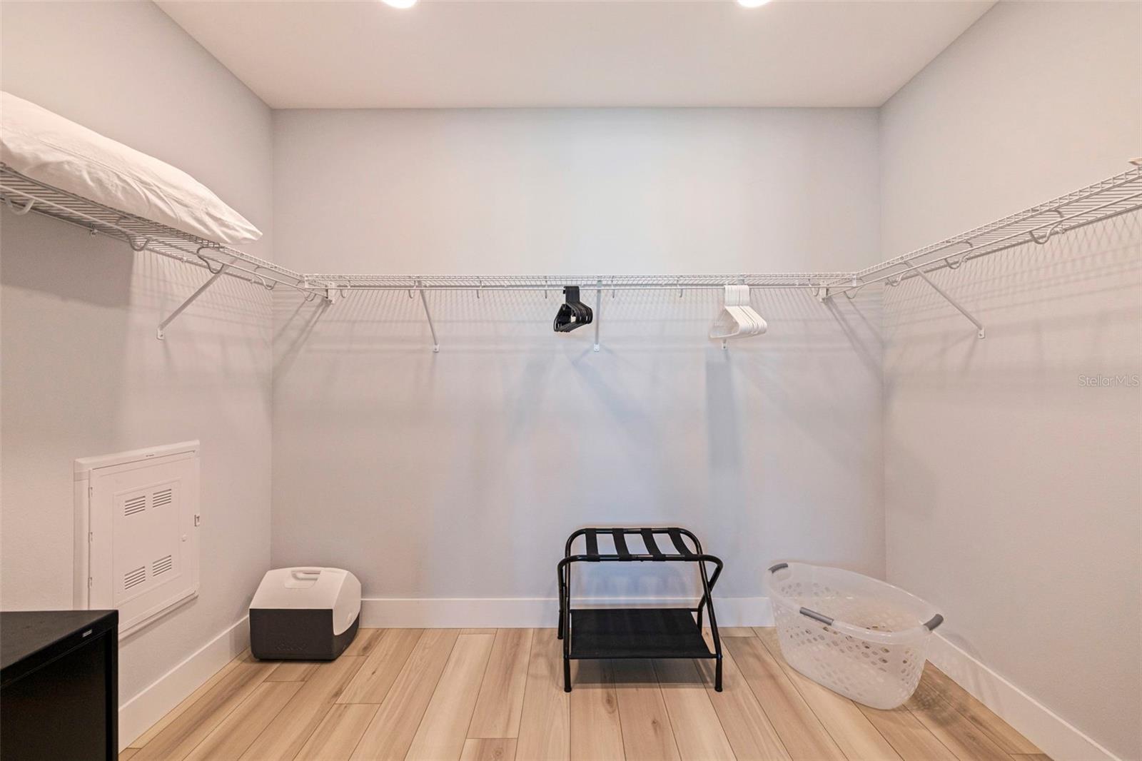 Image 11 of 41 For 300 150th Avenue 409