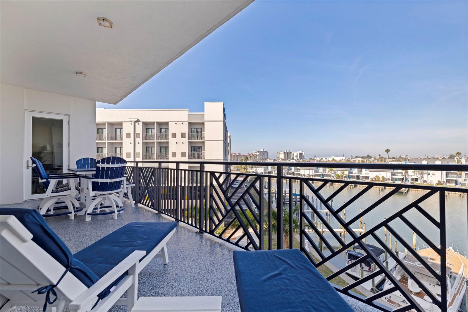 Image 24 of 41 For 300 150th Avenue 409