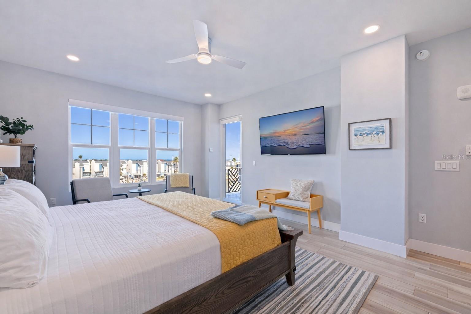 Image 9 of 41 For 300 150th Avenue 409