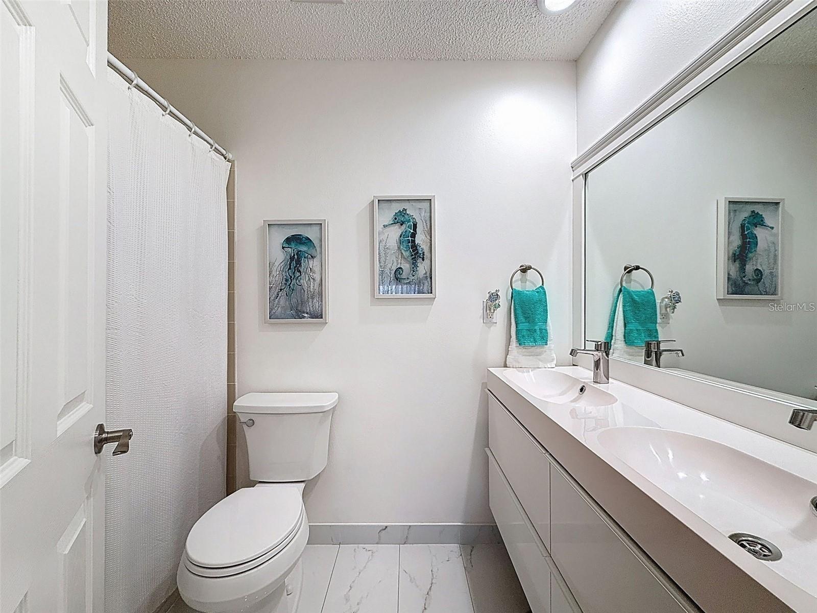 Image 10 of 24 For 9981 Eagles Point Circle 4