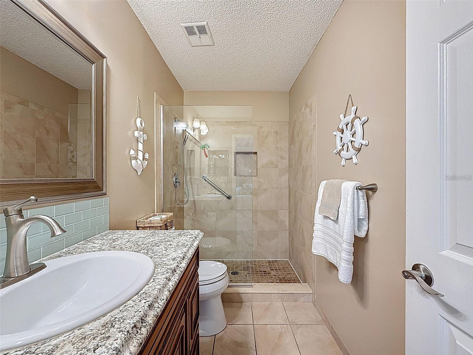 Image 7 of 24 For 9981 Eagles Point Circle 4