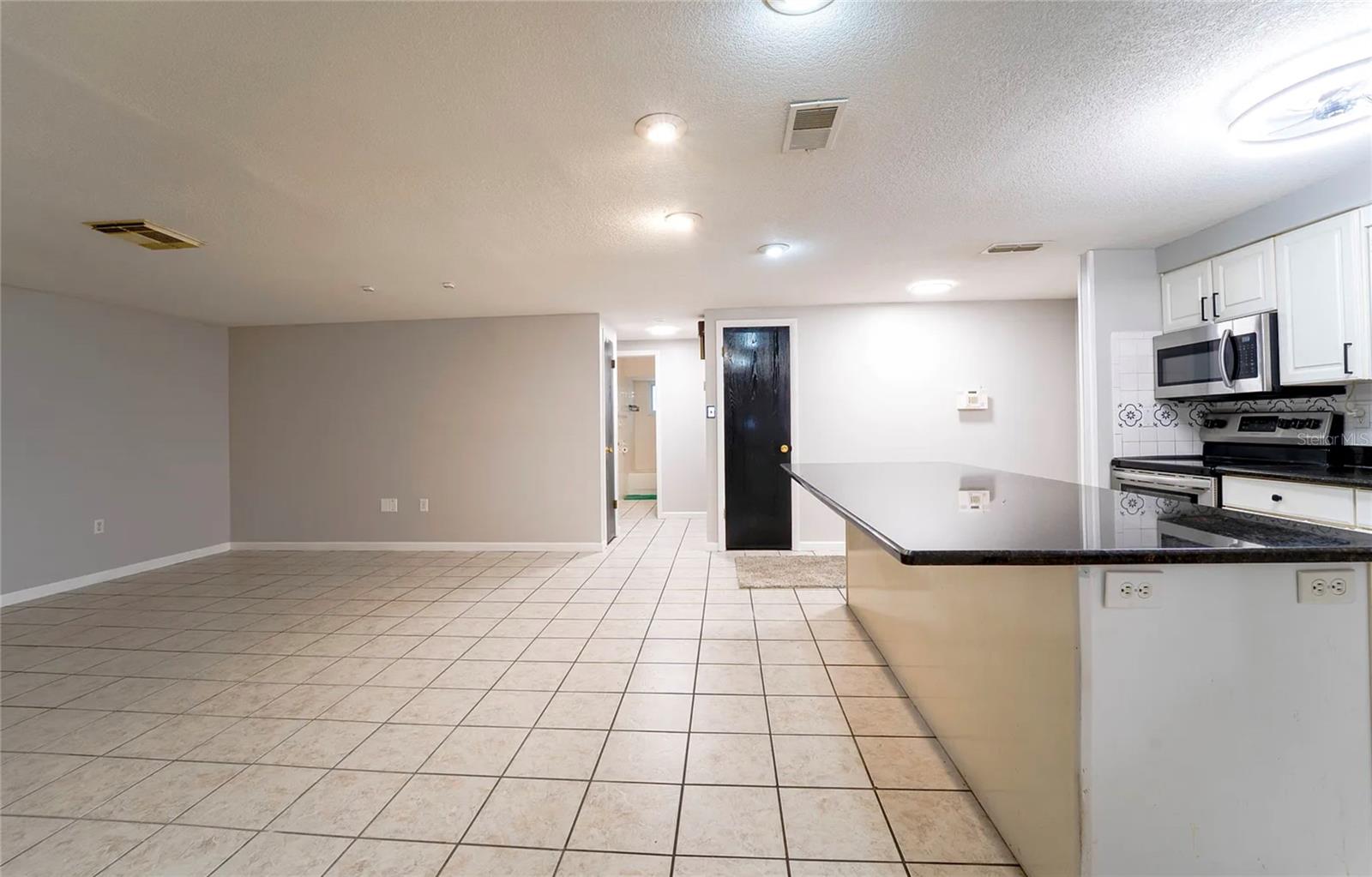 Image 10 of 26 For 7713 Heather Street