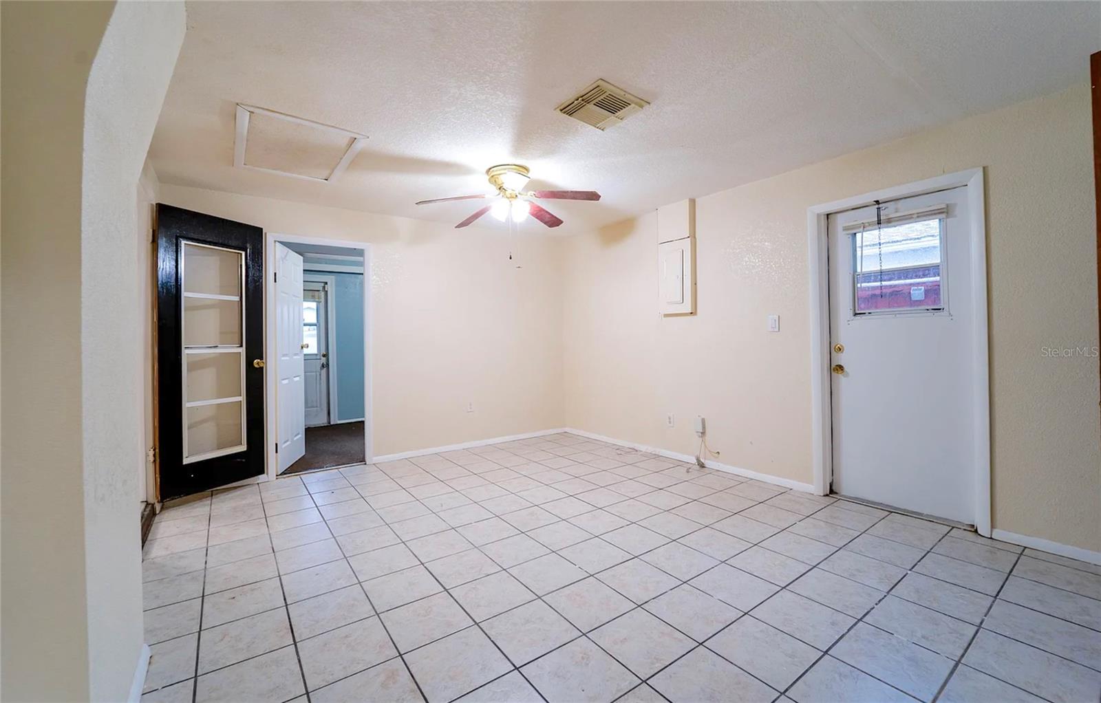 Image 24 of 26 For 7713 Heather Street